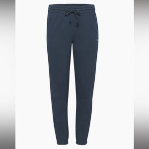 Aritzia - TNA boyfriend sweatpants